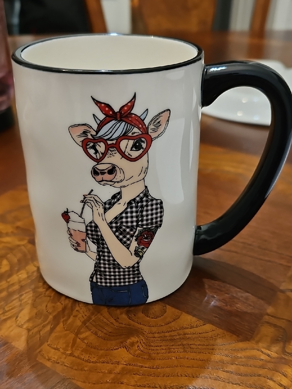 Stylish Cow Graphic Ceramic Mug - White with Black Handle